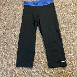 Nike capris
